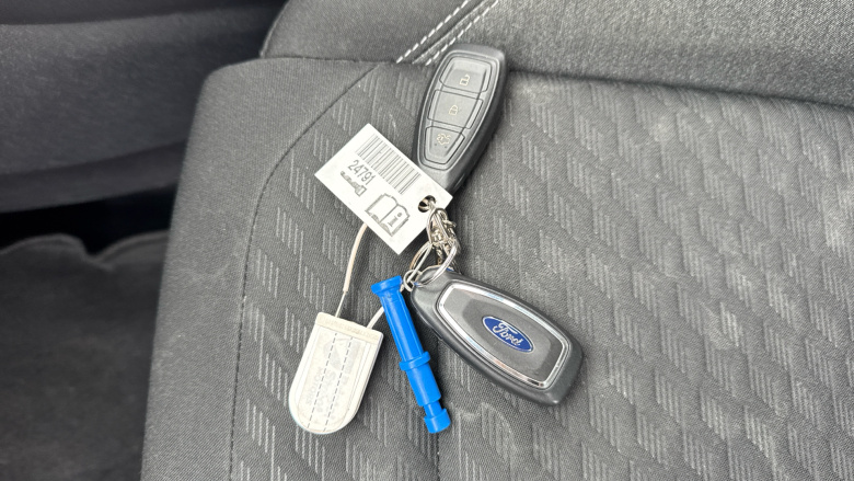 Ford Puma 1.0 EcoBoost Hybrid mHEV Titanium 5dr Petrol Hatchback